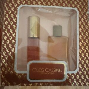 Vintage 1981 Oleg Cassini for Women by Jovan Gift Set - Rare Discontinued